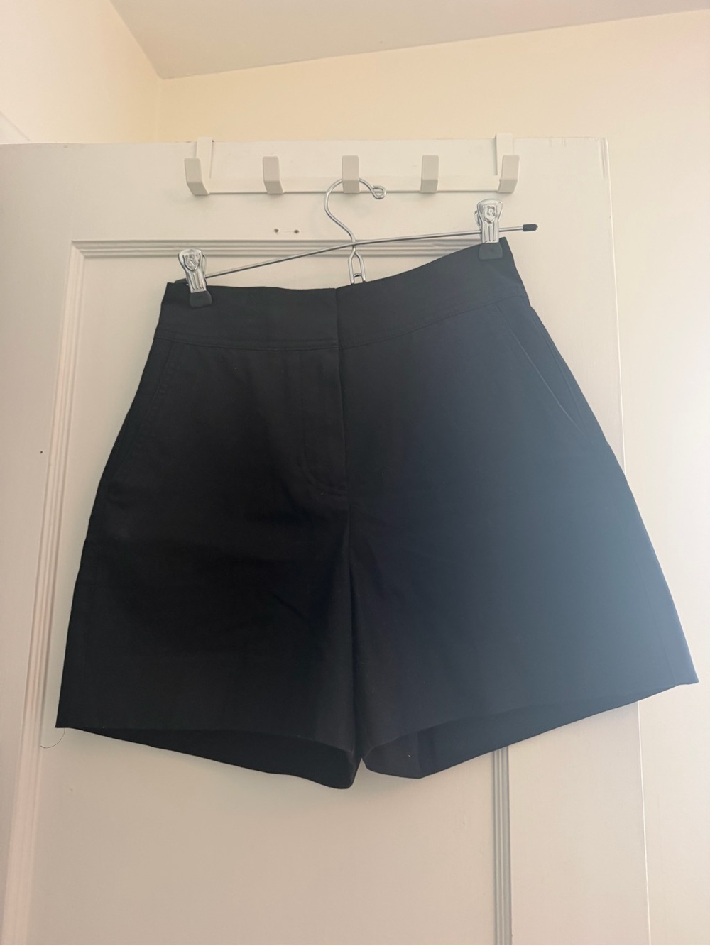 Aritzia Black High-Rise Bavarian Shorts